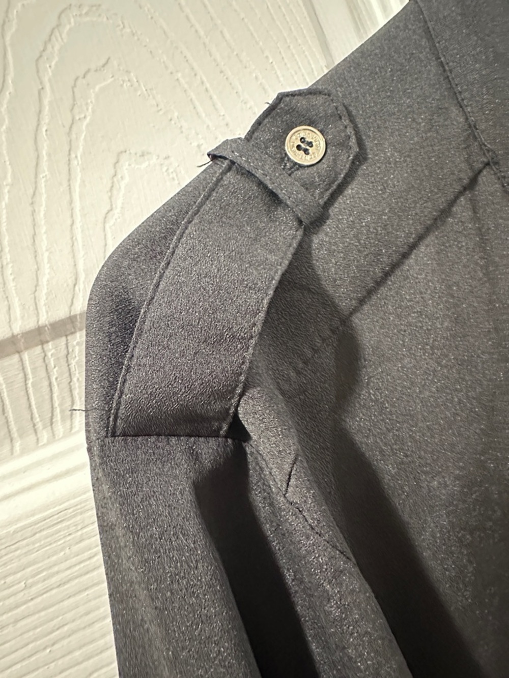 CALVIN KLEIN Quiet Classic Luxury Dark Gray Button-Front Utility Blouse Sz 1X - Picture 10 of 17
